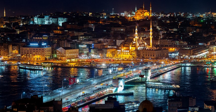New Year Bosphorus Dinner Cruise Party Istanbul